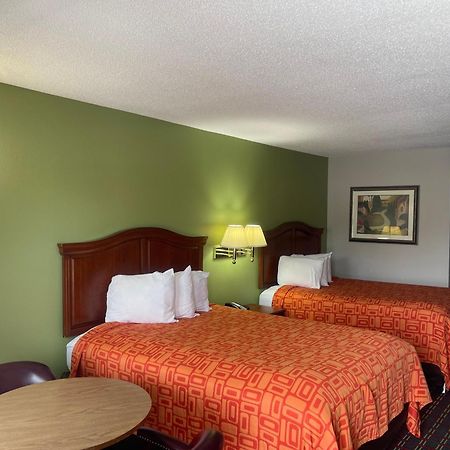 Loyalty Inn Hawkinsville Екстериор снимка