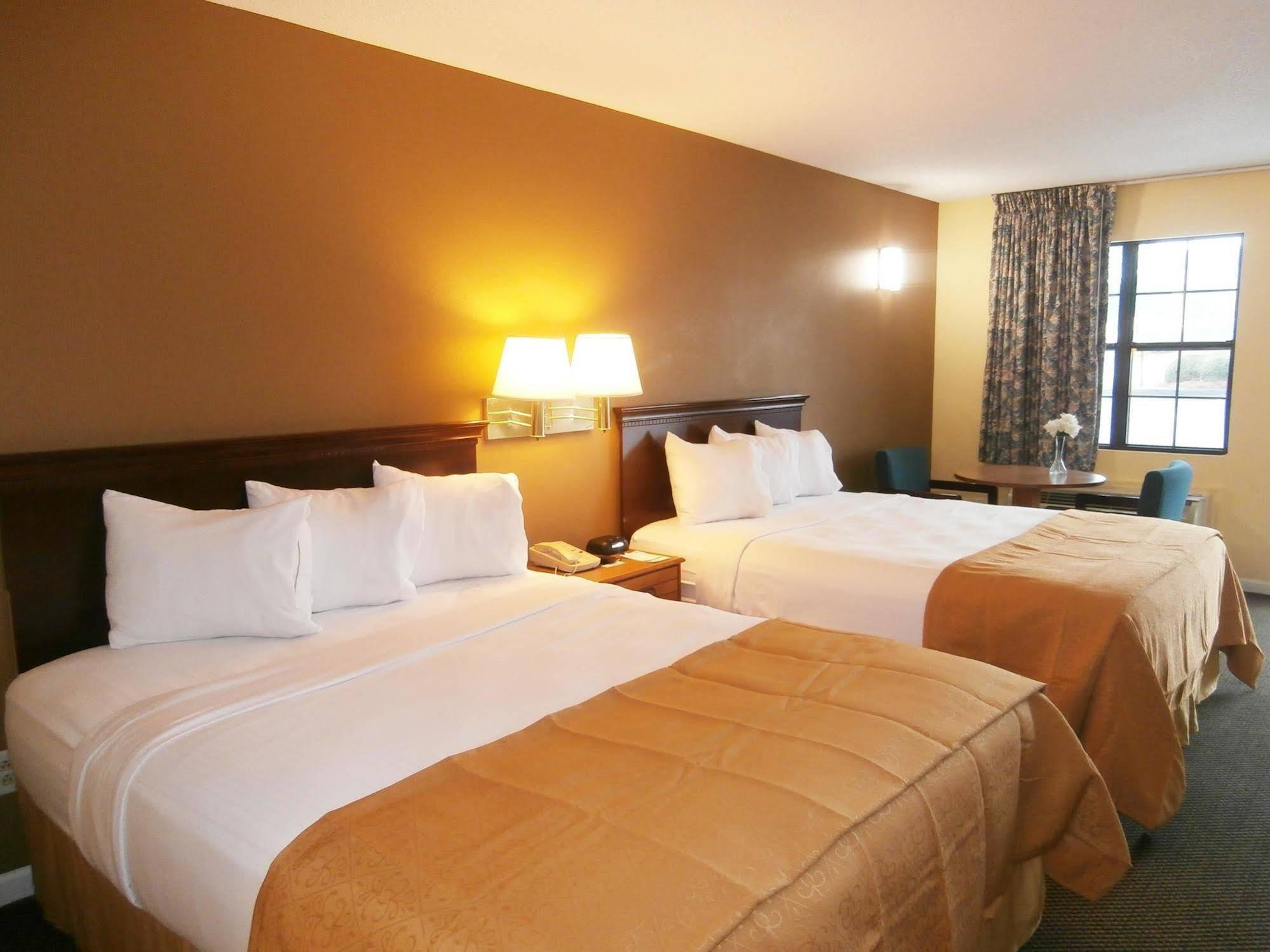 Loyalty Inn Hawkinsville Екстериор снимка