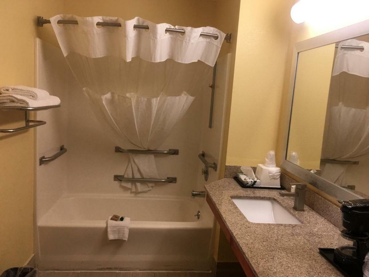 Loyalty Inn Hawkinsville Екстериор снимка