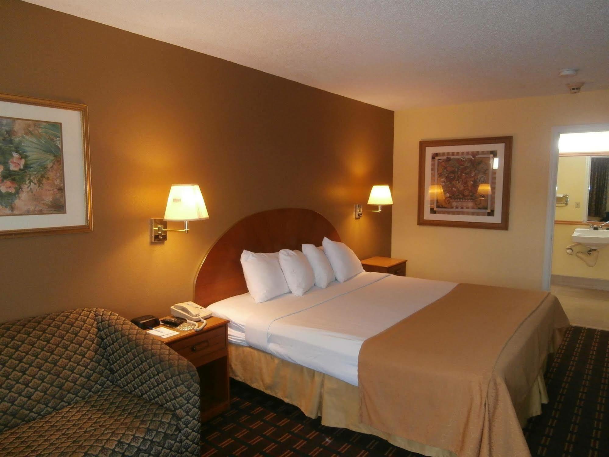 Loyalty Inn Hawkinsville Екстериор снимка